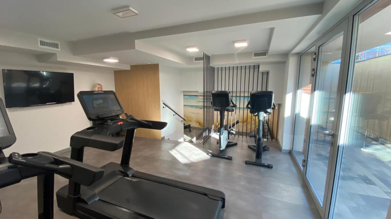 Apartament Z Basenem "Przy Morzu" 里沃 外观 照片